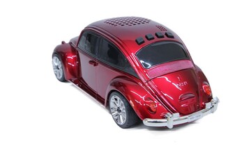  - Beetle Araba Görünümlü Taşınabilir Bluetooth Hoparlör ve Radyo Speaker (1)