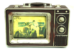 Mnk - Dekoratif Metal Televizyon Bavul 